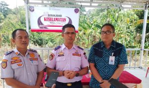 Dishub Bangka Selatan Beri Edukasi Keselamatan dalam Berkendara ke Pelajar