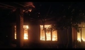 Rumah Milik Guru TU SMAN 1 Toboali Ludes Terbakar, Kerugian Ditafsir Ratusan Juta Rupiah