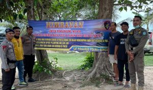 Polairud Polres Bangka Pasang Spanduk Himbauan di Sejumlah Pantai 