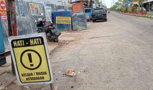 Gara-gara Proyek Pasar, Jalan Jendral Sudirman Toboali Jadi Kotor dan Berdebu