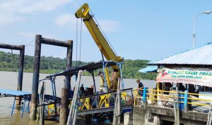 PT Timah Bantu Evakuasi Dermaga Pelabuhan Rakyat Tanjung Berlian