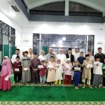 Manajemen PLN Babel Bersama Pengurus Masjid Zahra Al Qurrotua’ini Peringati Isra Mi’raj