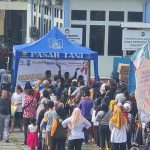 Kurang dari Dua Jam, Dua Ton Beras di Operasi Pasar Kelurahan Temberan Ludes Terjual