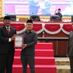 Pj Gubernur Sampaikan LKPJ 2023 di DPRD Babel