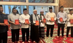 PJ Gubernur Babel Terima 5.000 Mushaf Alquran dari BWA