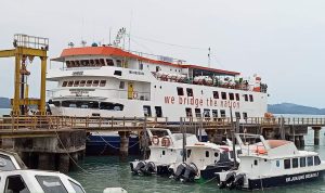 H-8 Lebaran, Arus Mudik di Pelabuhan Sadai Masih Berjalan Normal