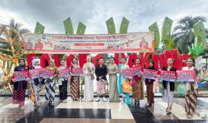 Pemkab Basel Sukses Gelar Lomba Fashion Show Kebaya Kartini