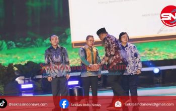 Pj Gubernur Babel Raih Penghargaan dari Menteri LHK di Festival LIKE 2 