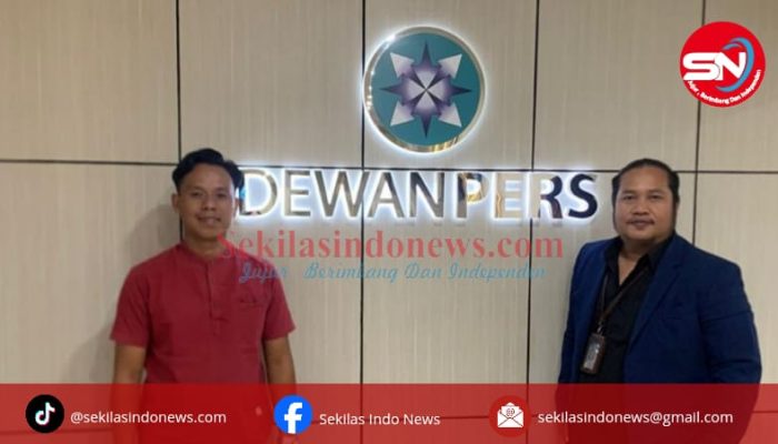 Kades Bedengung dan Kuasa Hukumnya Laporkan 3 Oknum Wartawan ke Dewan Pers