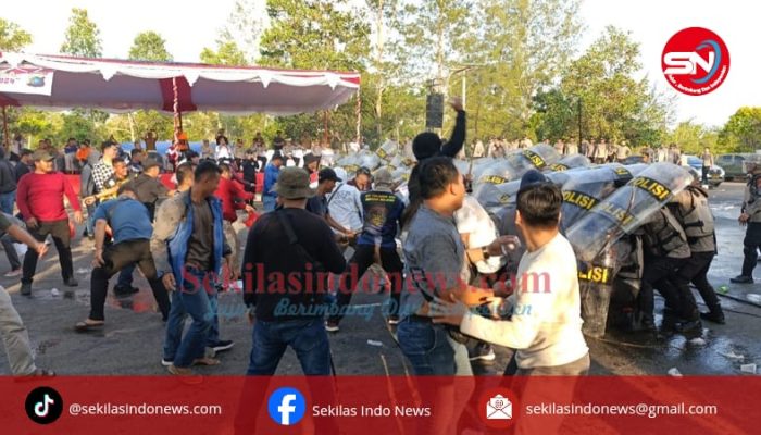 Simulasi Sispamkota, Ratusan Masa “Bentrok” dengan Anggota Polres Basel