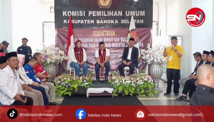 Didampingi 11 Parpol Pengusung dan Simpatisan, Paslon Riza-Debby Resmi Daftar di KPU