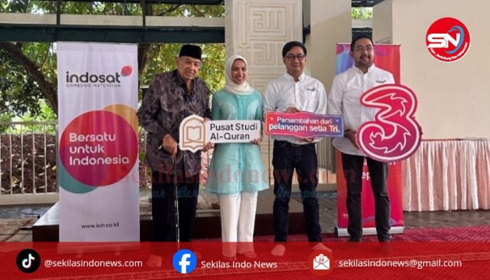 Dukung Aktivitas Digital Para Santri, Indosat Tri Distribusikan Paket Kouta dan Router Internet