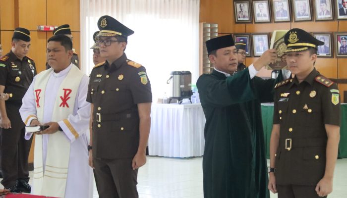 Hari Wibowo Resmi Dilantik Jadi Wakil Kejati Babel