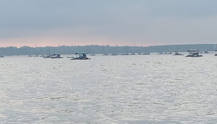 Kapolres Babar Kecolongan, Puluhan Ponton TI Kepung Tembelok-Keranggan