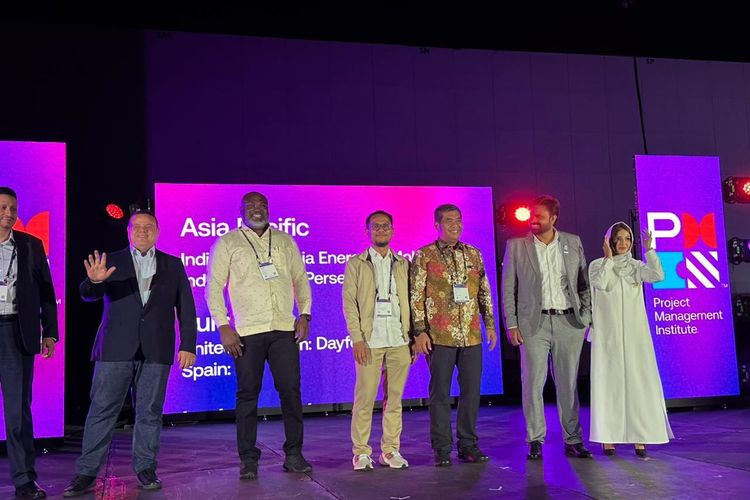 PLN Berhasil Raih penghargaan PMO of the Year Ragional Asia Pasifik