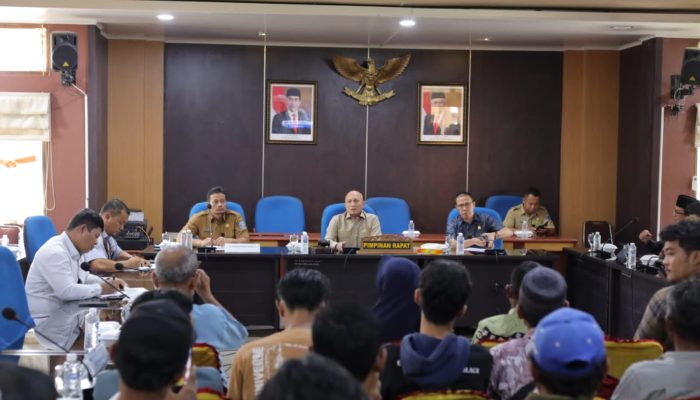 DPRD Babel Terima Audiensi Masyarakat Desa Beriga