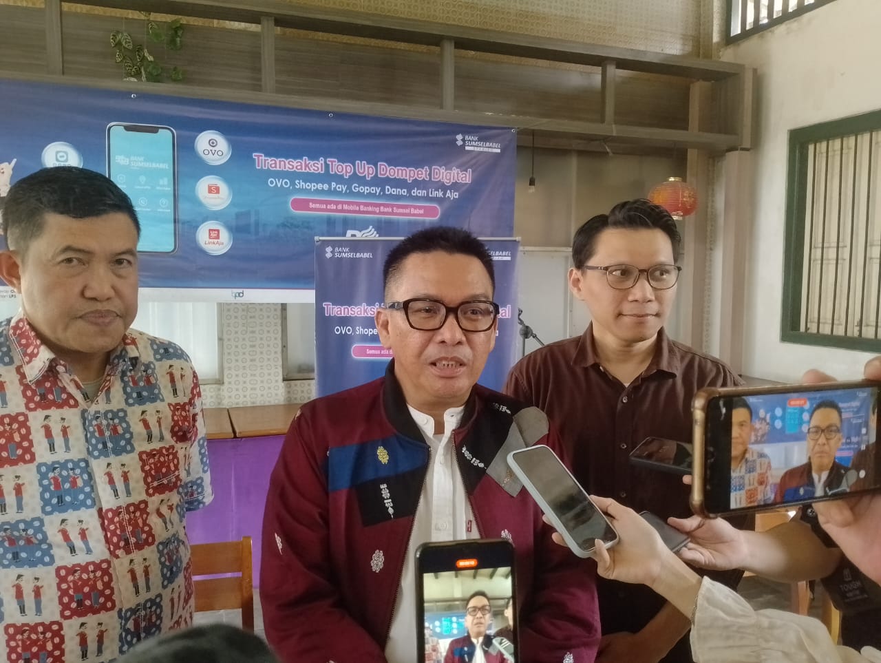 Bank Sumsel Babel Luncurkan Layanan Top Up Dompet Digital