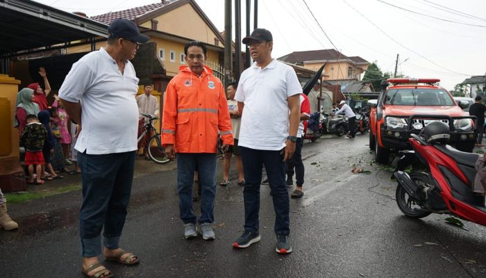 Pj Gubernur Babel Kunjungi Langsung Korban Puting Beliung