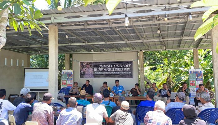 Polres Bangka Barat Gelar Jumat Curhat Bersama PLN Muntok