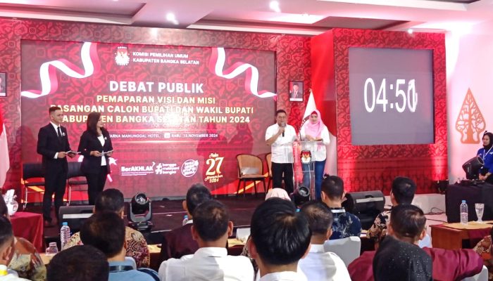 Debat Publik Pilkada 2024: Riza-Debby Paparkan Visi Misi Bangka Selatan Maju dan Berkelanjutan