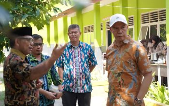 Eddy Iskandar Tinjau SMA Negeri 2 Pangkalpinang