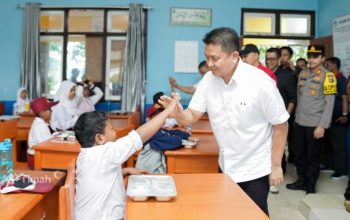 PT Timah Dukung Peningkatan Gizi dan Pendidikan di Belitung Timur