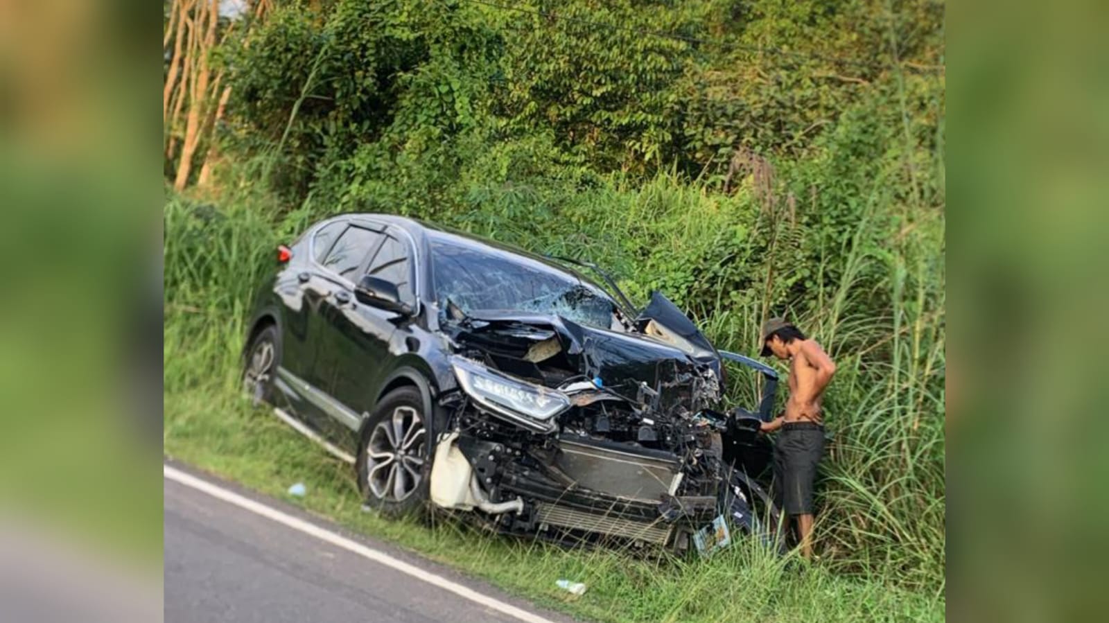 Begini Kronologi Kecelakaan Minibus Vs Truk Proyek di Desa Bikang