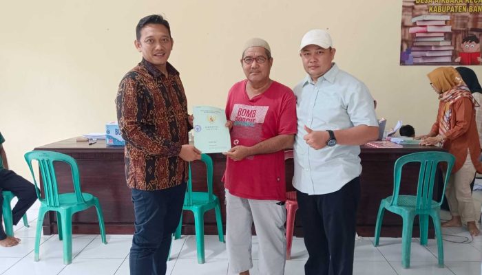 Kado Awal Tahun, Warga Airbara Terima 147 Sertifikat Tanah Gratis dari BPN