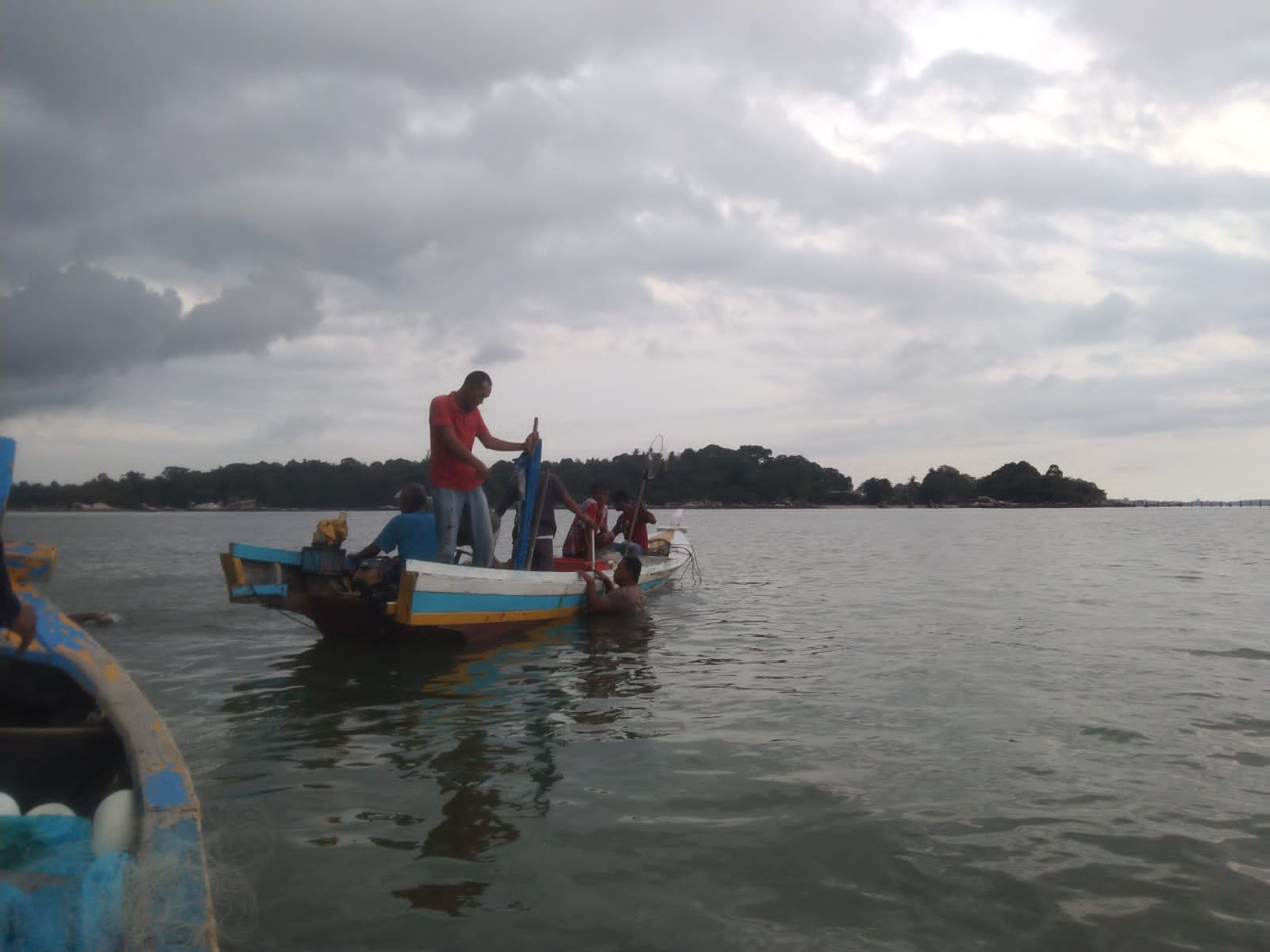 Diduga Diterjang Ombak, Nelayan di Bangka Selatan Hilang Saat Melaut