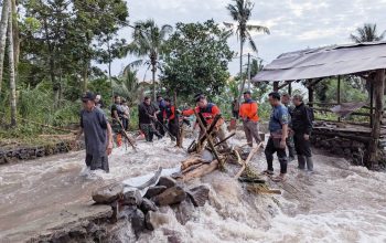 12 Rumah dan 4 Hektare Lahan Pertanian Rusak Akibat Banjir Bandang di Bondowoso