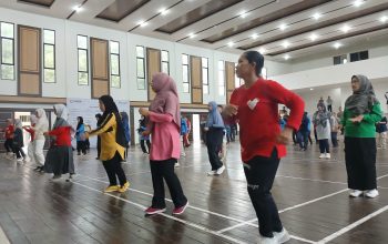PT Timah Gelar Senam Sehat Bersama Mitra Kerja dan Masyarakat di Bangka Barat