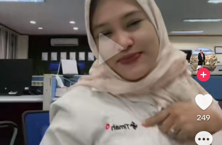 Viral Postingan TikTok "Ibu Suri Wakanda" Diduga Hina Honorer Pengguna BPJS, Reaksi Netizen Pecah!