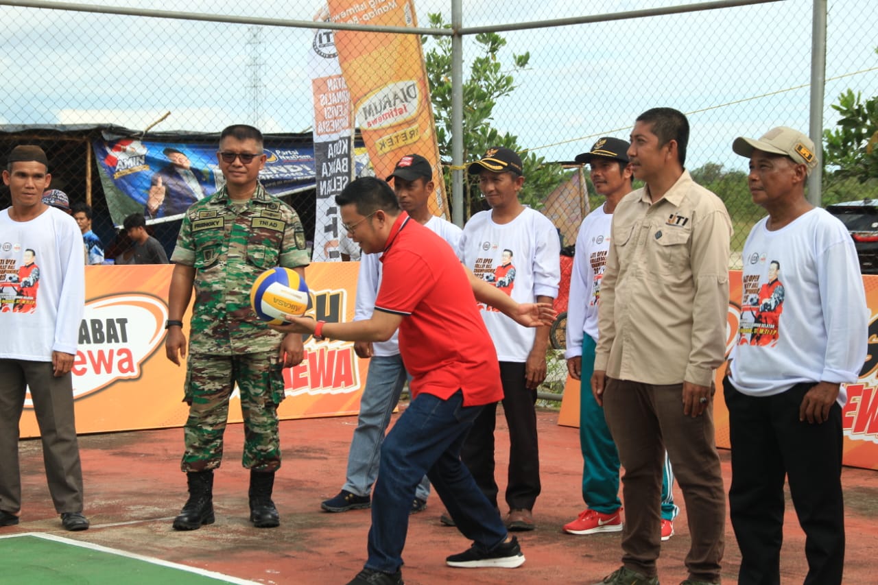 Bupati Bangka Selatan Resmi Buka IJTI Open Volleyball Championship 2025