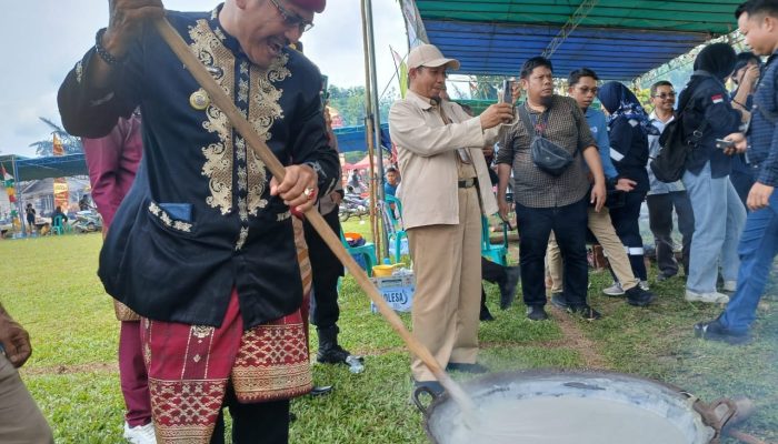 PT Timah Dukung Pesta Adat ‘Dodol Bergema’ di Bangka Barat