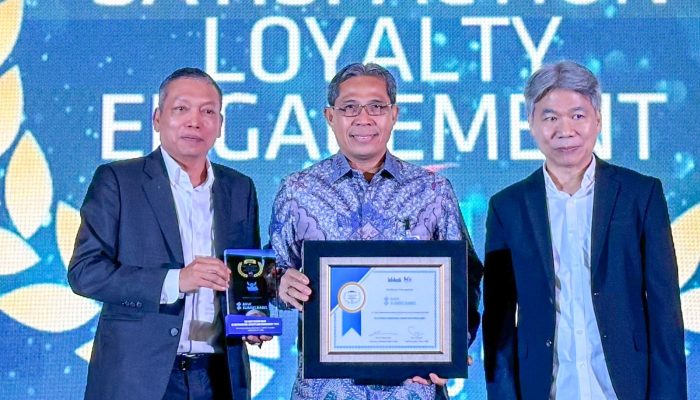 Layanan Memuaskan Nasabah, Bank Sumsel Babel Raih SLE Award 2025