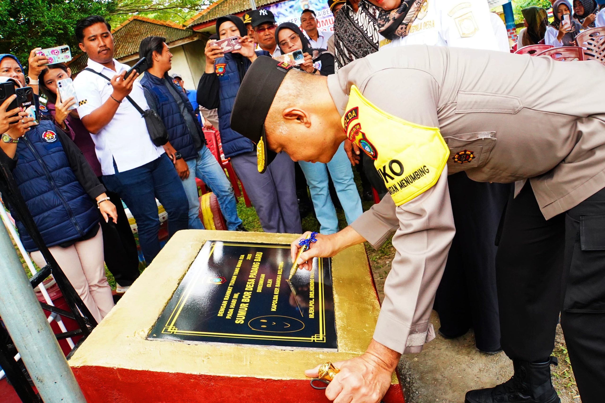 Wujud Kepedulian, Kapolda Babel Resmikan Sumur Bor di Dua Desa