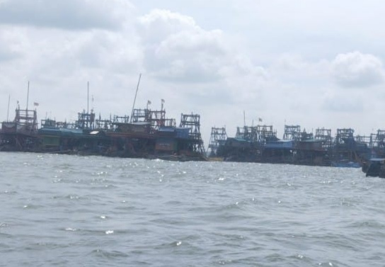 Puluhan Ponton Ilegal di Perairan Laut Sukadamai Jarah Timah di Wilayah IUP PT Timah