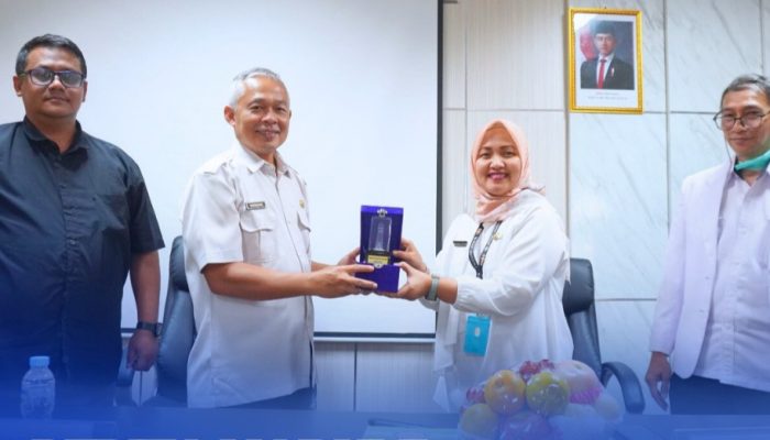 Persiapan Rumah Sakit Pendidikan, RSUD Soekarno Babel Benchmarking ke RSUD Banten