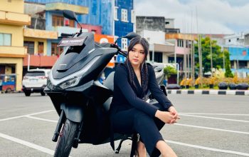 Bundaran Satam Jadi Catwalk Dadakan untuk New Honda PCX 160