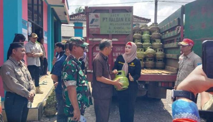 Sidak Gas LPG 3 Kg, Wabup Debby Pastikan Distribusi di Bangka Selatan Sesuai Aturan