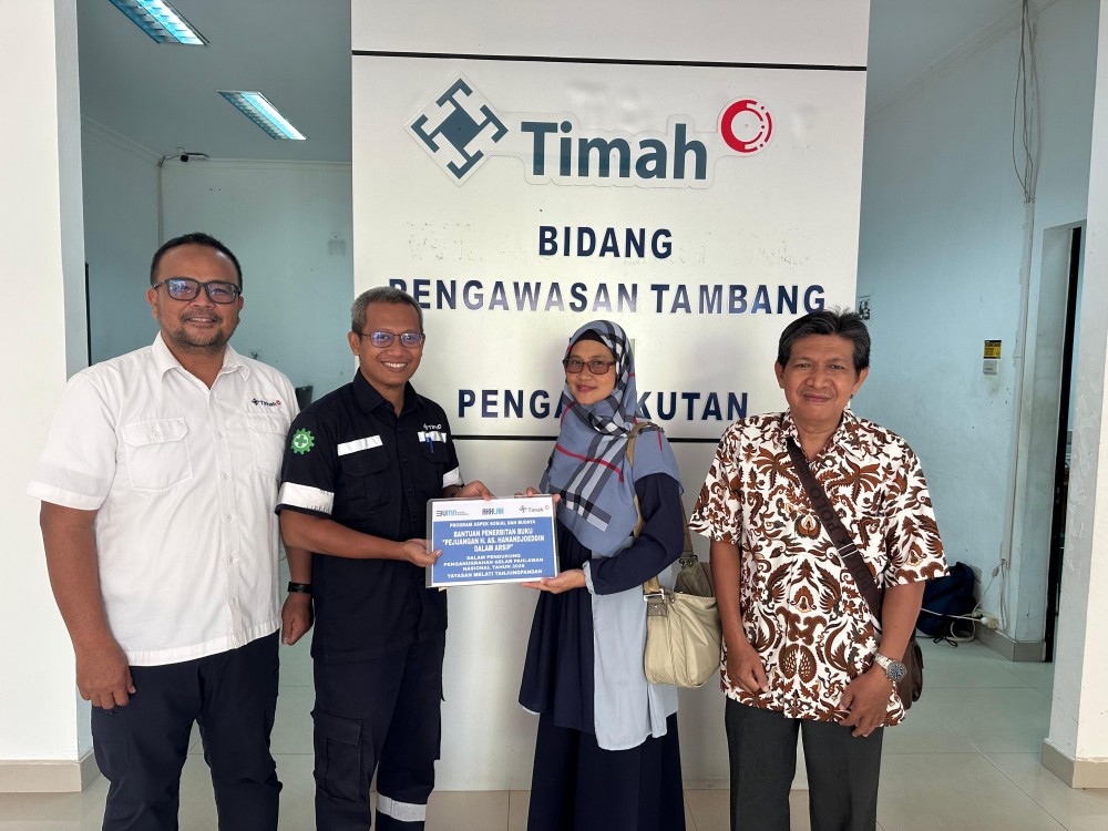 Lestarikan Sejarah, PT Timah Bantu Penerbitan Buku Perjuangan H. AS. Hanandjoeddin