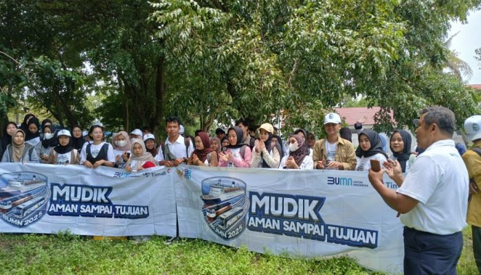 Ratusan Pemudik Gratis PT Timah Tiba di Pelabuhan Tanjung Kalian