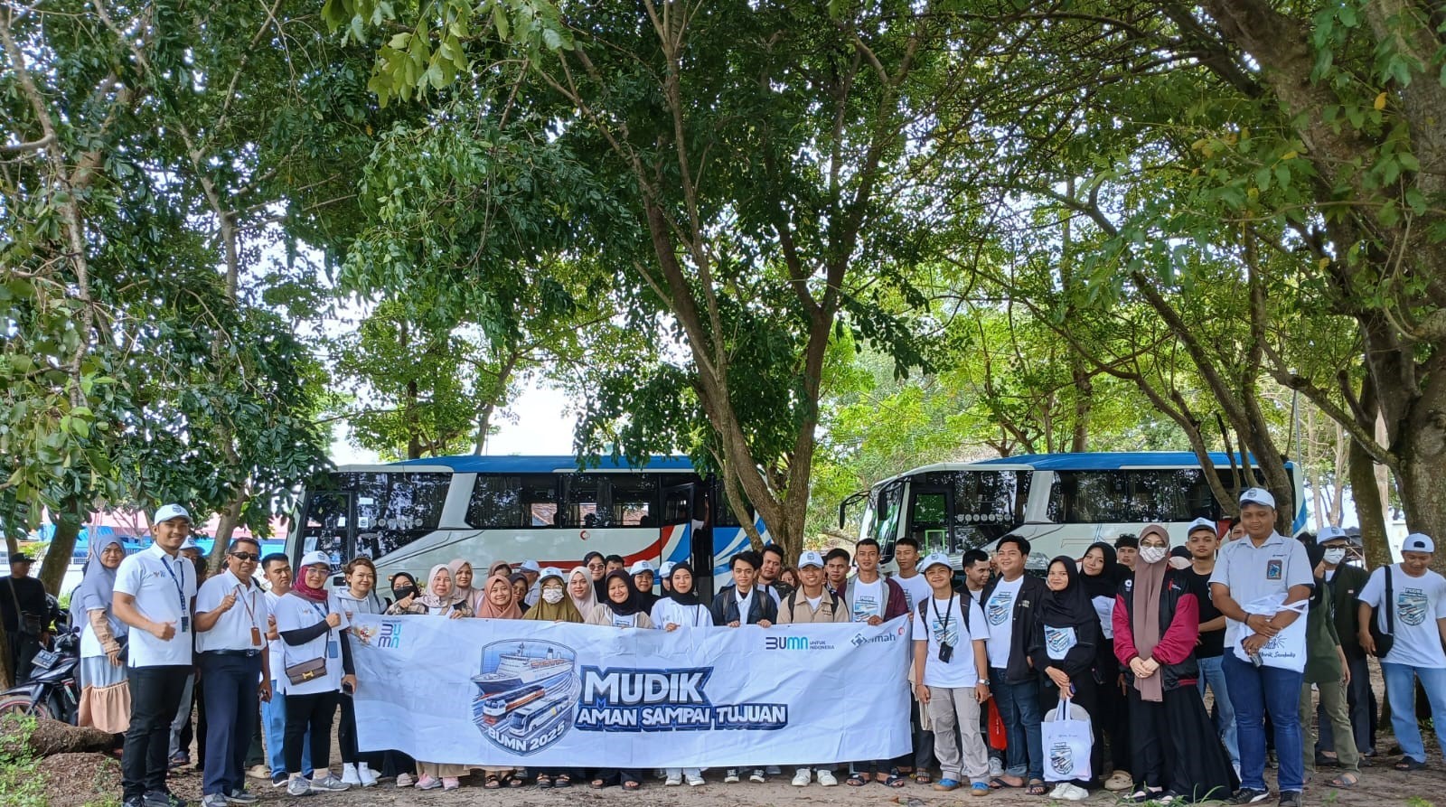 Mudik Gratis PT Timah Hantarkan Ratusan Pemudik Bertemu Keluarga di Kampung Halaman