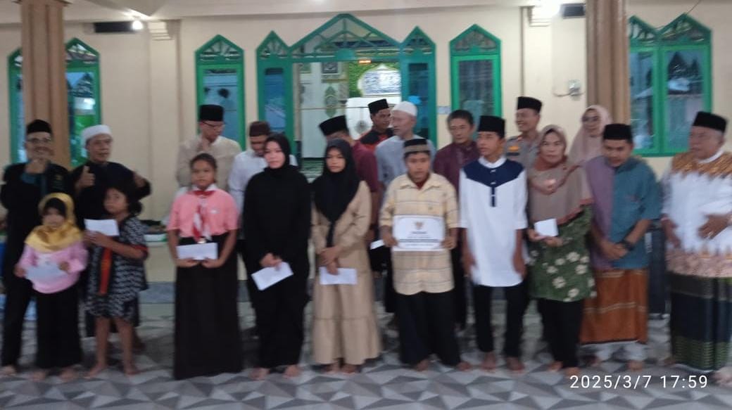 Safari Ramadan Baznas Bangka Barat: Tebar Berkah, Santuni Anak Yatim dan Keluarga Prasejahtera