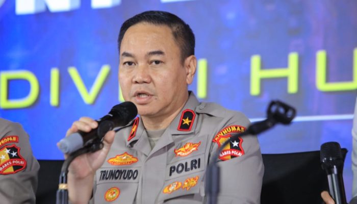 Polri Sikat Habis Preman Berkedok Ormas yang Ganggu Investasi