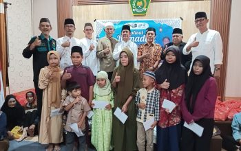 Baznas dan Kemenag Bangka Barat Tebar Berkah Ramadan dengan Ratusan Paket Santunan