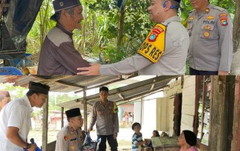 Peduli Sesama, Polres Bangka Selatan Santuni Warga Desa Gadung dan Air Medang