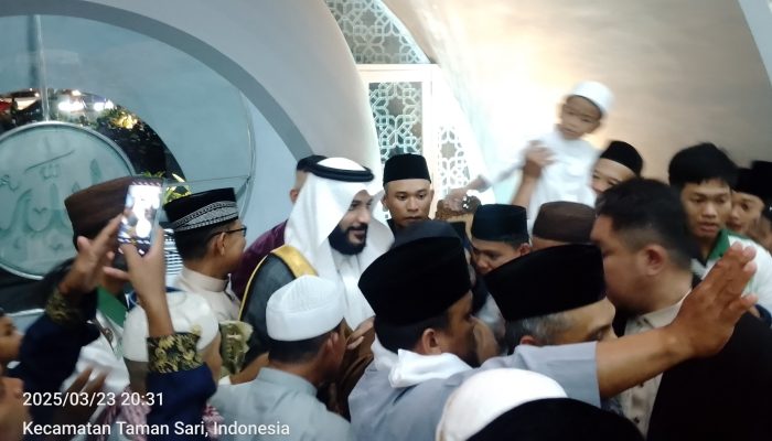 Asisten Kesra Pangkalpinang Hadiri Safari Imam Ramadan Bersama Syekh Abdurrahman Al-Ausy