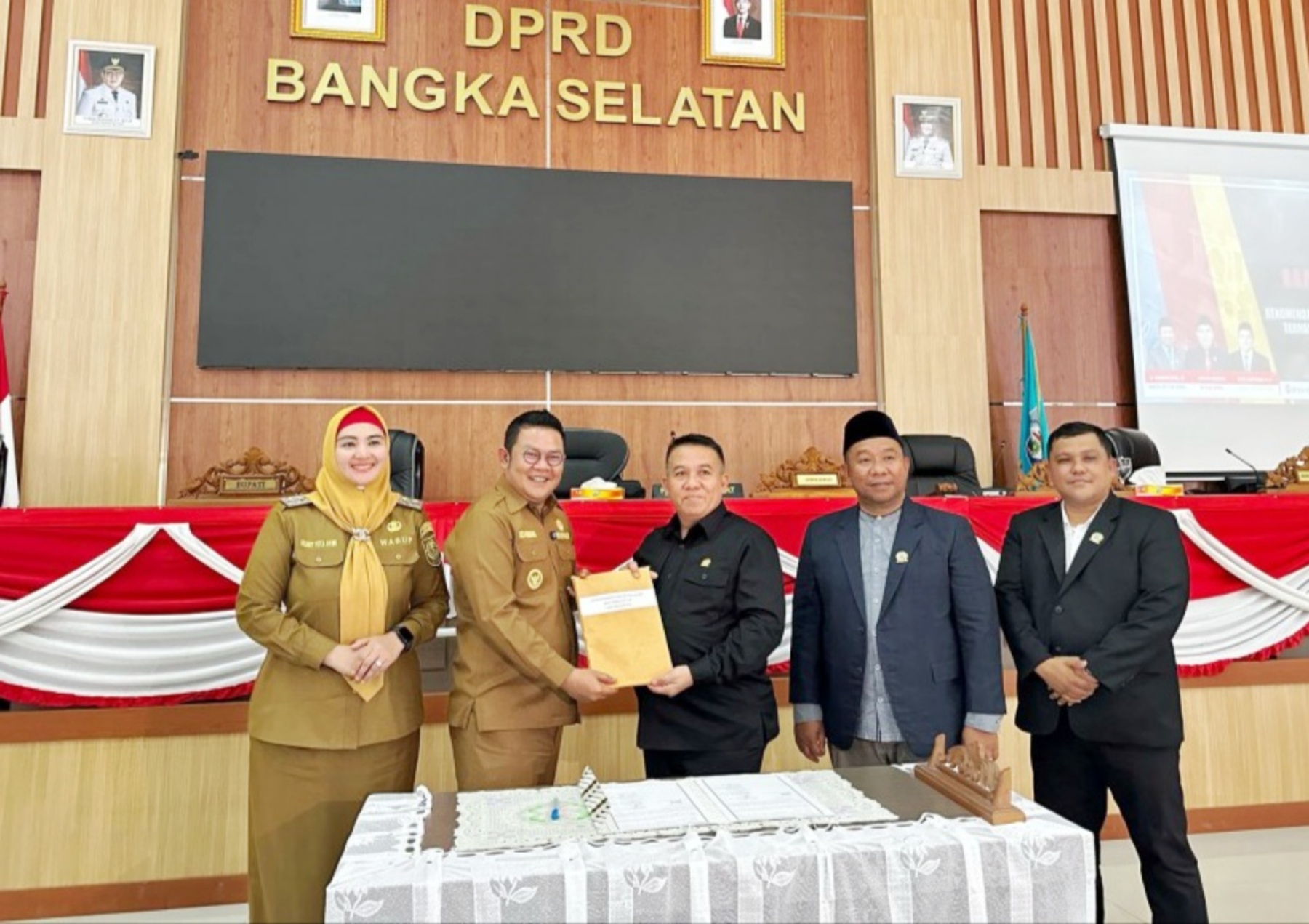 Pemkab Basel Siap Tindaklanjuti Rekomendasi DPRD, Fokus Peningkatan Kesejahteraan Masyarakat