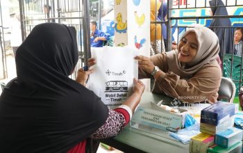 4 Bulan Bergerak, Mobil Sehat PT Timah Catat Layani Lebih dari Seribu Warga Pulau Bangka